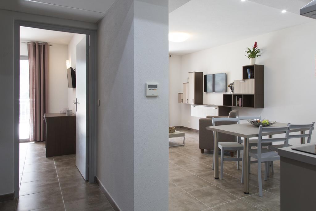 Résidence Hotelière Capu Seninu Porto  Esterno foto
